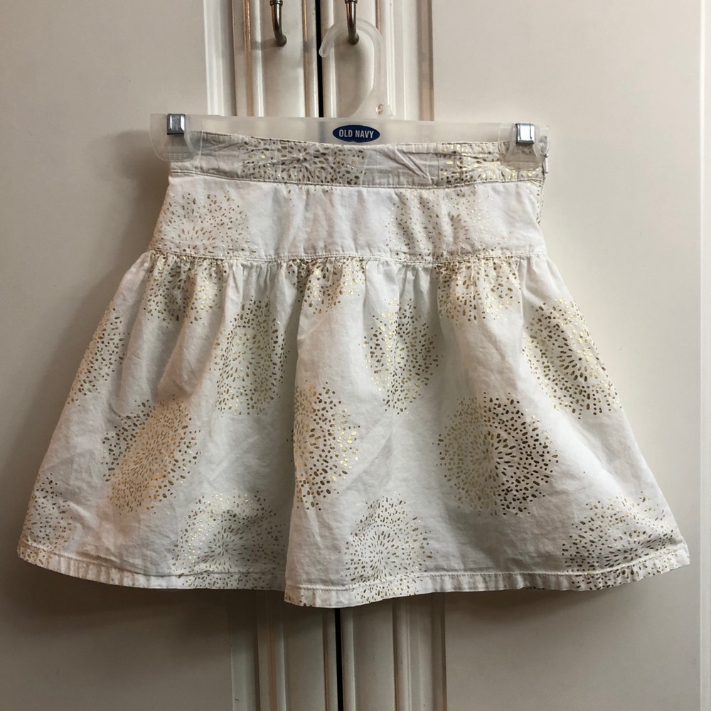 GAP girls white/gold lined skirt